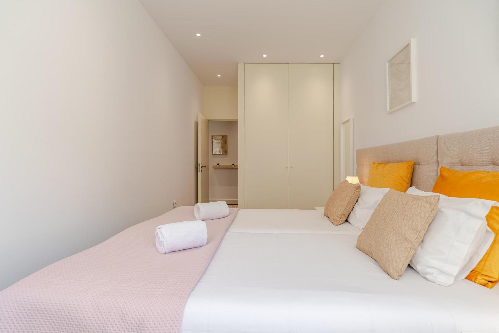 Renovated & Quiet 1-bedroom In Santa Catarina *